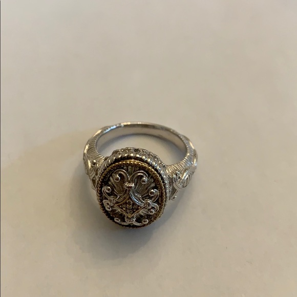 Real Vintage Style Ring- REAL GOLD AND DIAMONDS - Picture 9 of 10